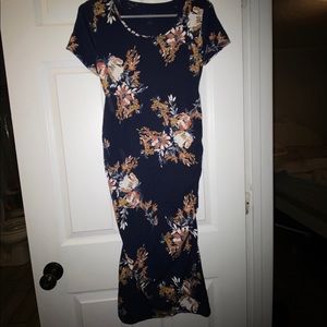 Maternity blue floral dress